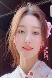 一睁眼，疯批王爷总对我投怀送抱无删减版