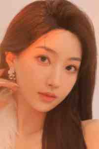 畅销巨作离婚后，疯批总裁服软了