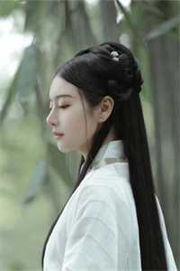 穿越以后，他杀伐果断畅销书目
