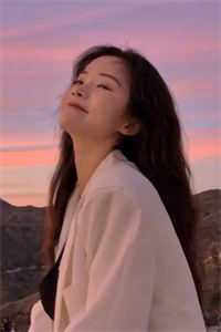 一睁眼，疯批王爷总对我投怀送抱 全集