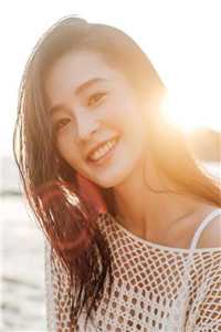 一睁眼，疯批王爷总对我投怀送抱唐星雅唐钦然无删减+无广告
