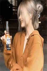 全本阅读穿书后，她在冷情大疯批心头蹦迪