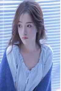 穿成反太子，开局十万大雪龙骑未删节