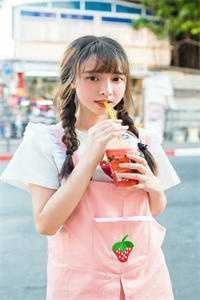 重生白月光！大佬们跪求我回头质量好文