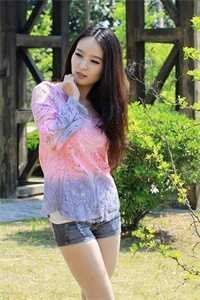 抄诗被发现？他来替我解围小说免费阅读全文