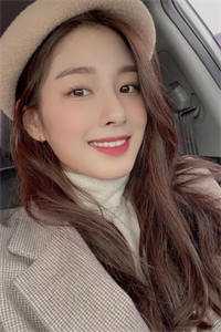 团宠画骨师：首辅大人求入赘赵观宁谢承瑾全文免费