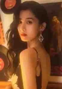 聚会上被亲戚嘲笑没出息，我一句话让她们后悔莫及小说免费阅读