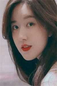 订婚宴上未婚妻干弟弟要我签婚前协议，我直接退婚章节