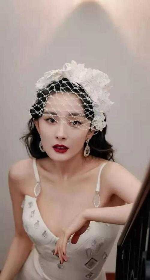 男友被折磨成了精神病，我却选择了沉默短篇小说阅读