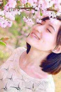 四个师兄不靠谱，师妹行走靠自己全文免费