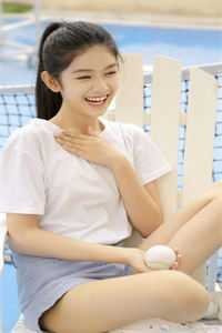 四个师兄不靠谱，师妹行走靠自己连载