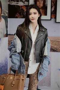 青山依旧在，不见远行人免费