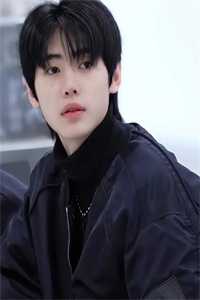 觉醒八零，我离开渣女后成了科研大佬小说