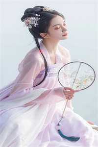 她曾把光藏入怀最新热门小说