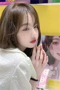 被卖三亿后，禁欲大佬求着我爱他已完结版