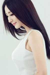 小竹马给女友输血，我微微一笑精品推荐